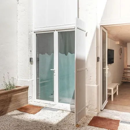 Lyonnais Charm Atypical Duplex Near Part-dieu Station Lyon